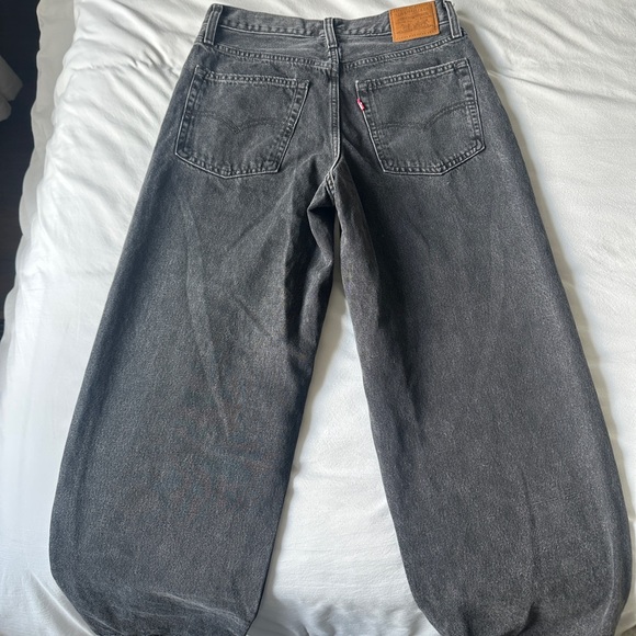 Levi's Baggy Dad Jeans in Black - Picture 4 of 7